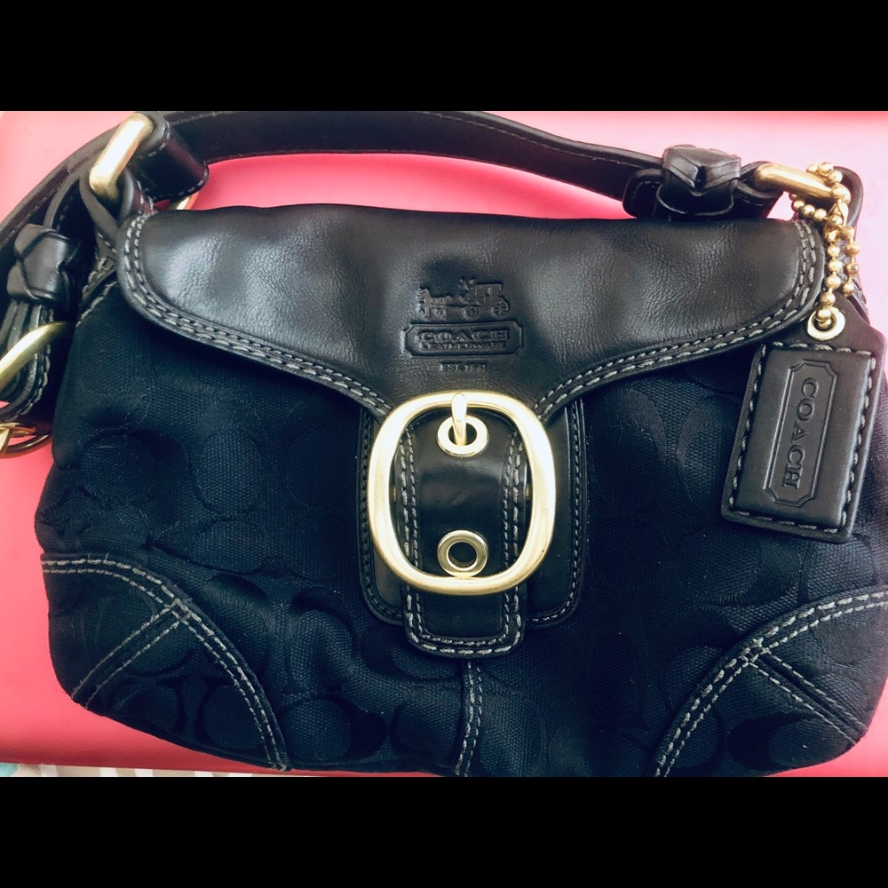 $50 Sig black& leather purse Coach